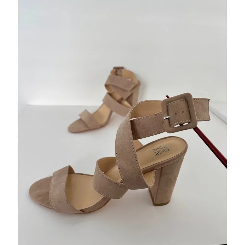 Taupe Faux Suede Sandals 10 Strappy Block Heel Ankle Wrap Quiet Luxury Boho Glam - Picture 3 of 14